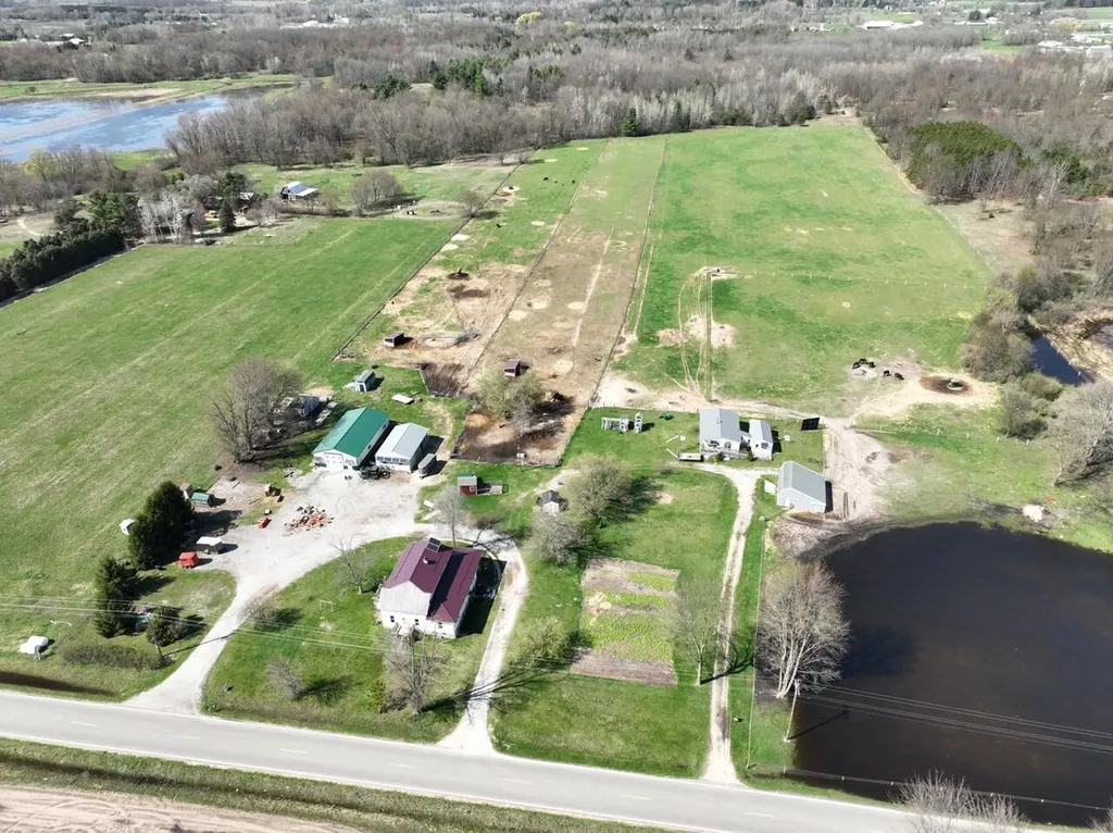 4273 W 80th Street Garfield Township MI 49412