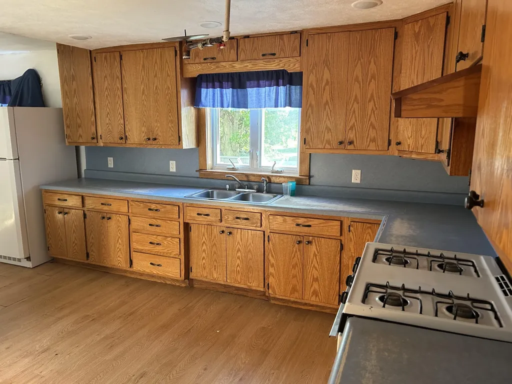 4273 W 80th Street Garfield Township MI 49412