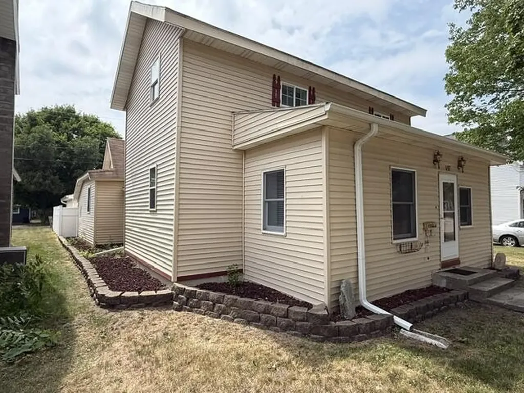 117 N 3rd Avenue Big Rapids City MI 49307