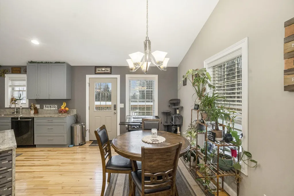 18274 200th Avenue Burdell Township MI 49655
