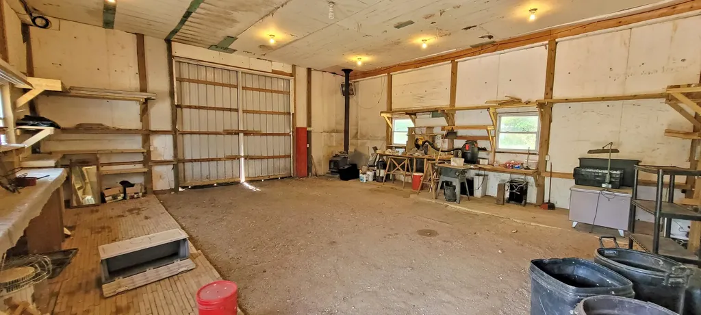 6634 N Woodbridge Road Merrill Township MI 49349