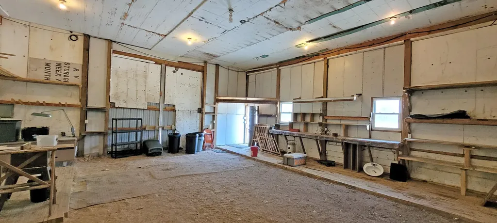 6634 N Woodbridge Road Merrill Township MI 49349