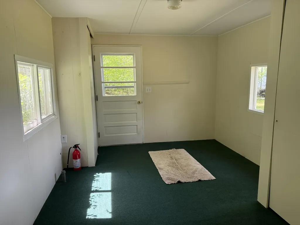 8982 W School Section Lake Drive Morton Township MI 49332