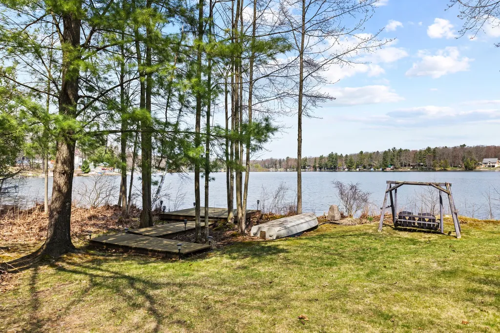 8982 W School Section Lake Drive Morton Township MI 49332