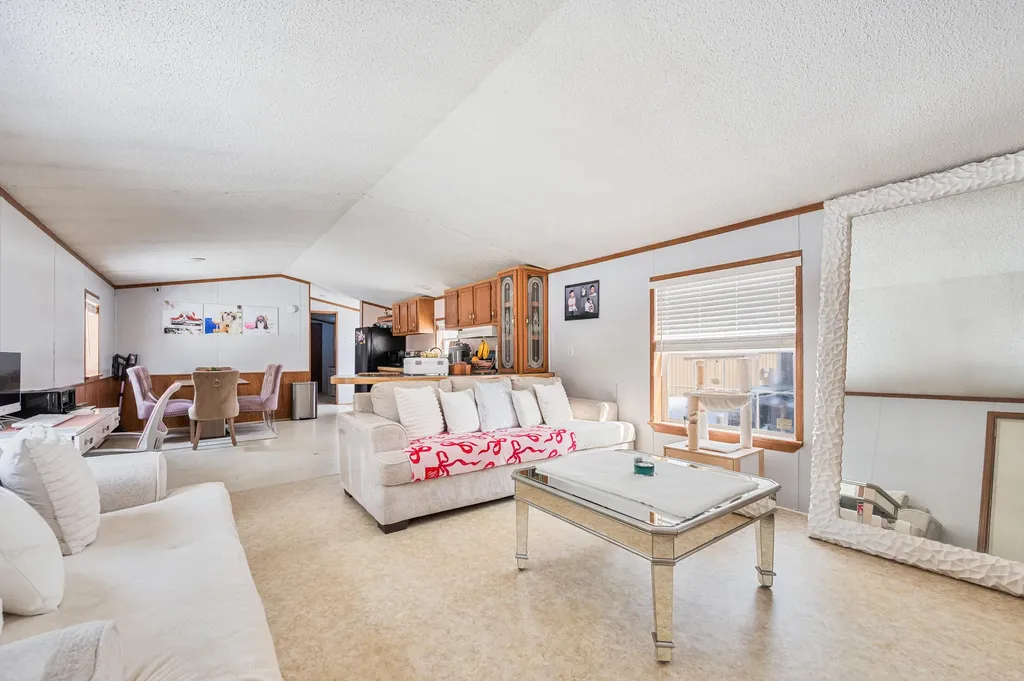 22132 15th Avenue Fork Township MI 49679