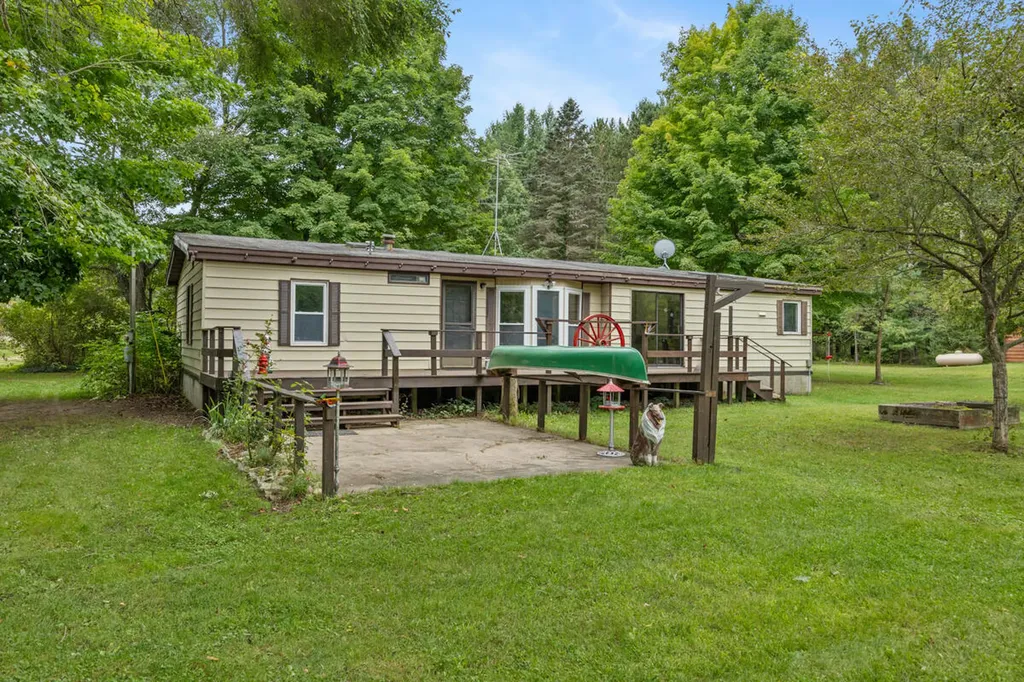 15070 Rapids Drive Hersey Township MI 49639
