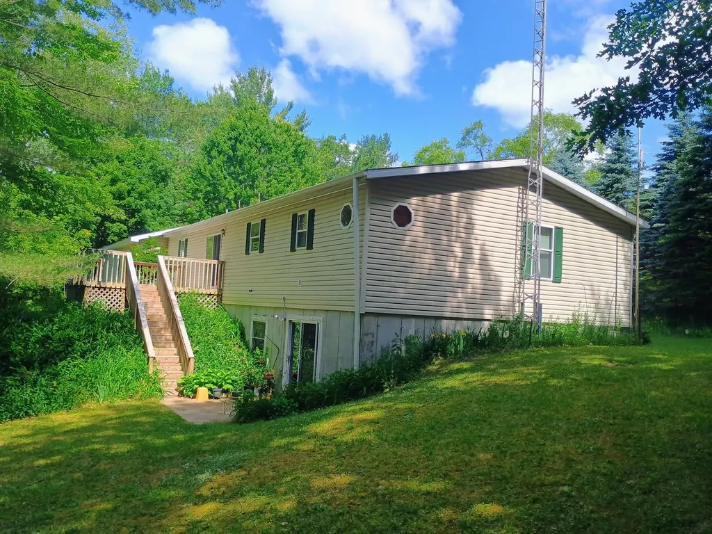 167 Mill Road Millbrook Township MI 49310