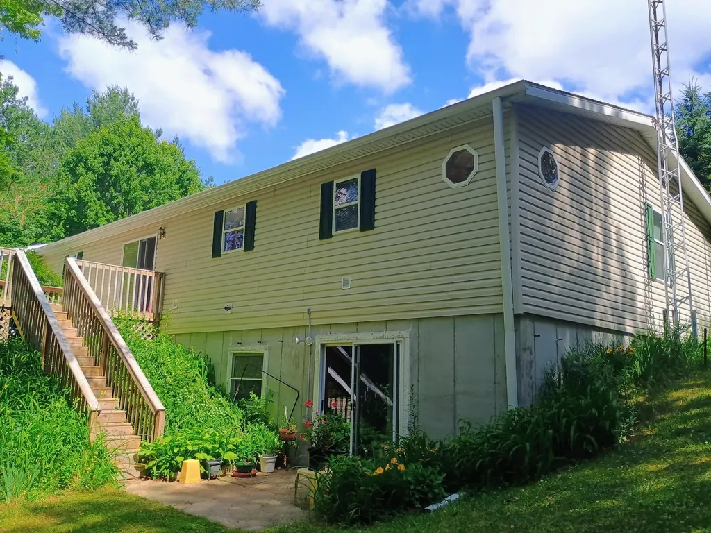 167 Mill Road Millbrook Township MI 49310