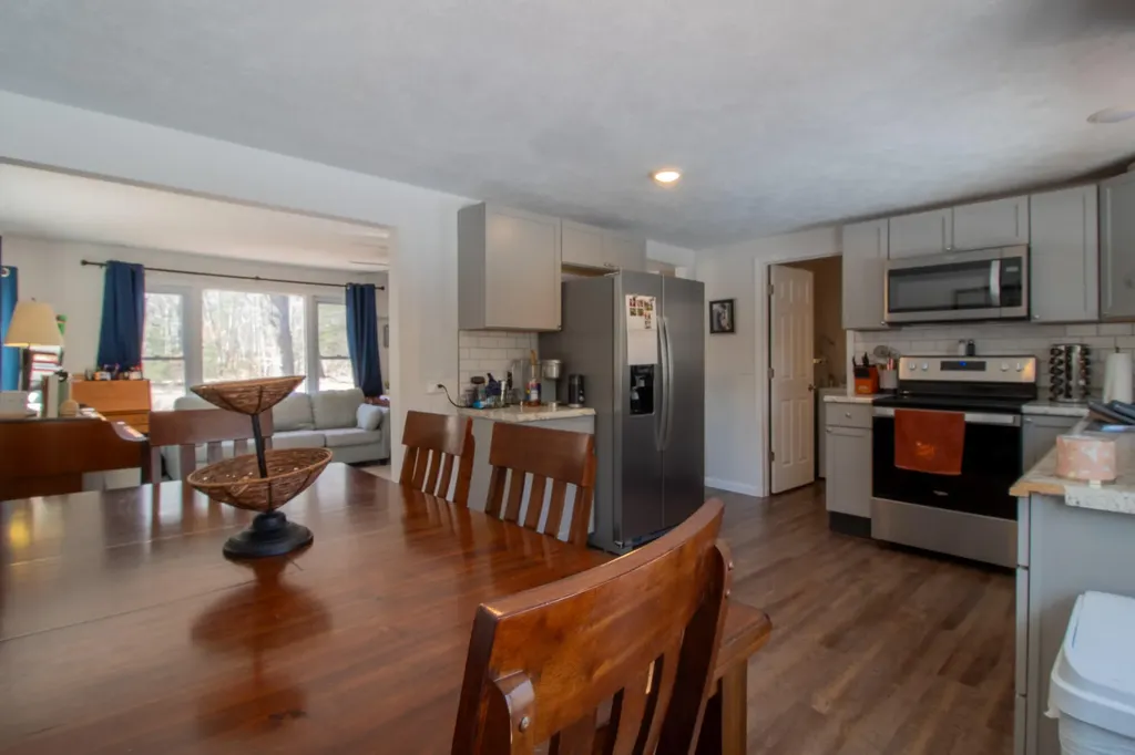 9848 90th Avenue Morton Township MI 49332