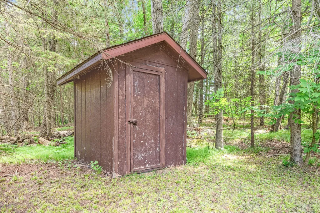 14360 16 Mile Road Colfax Township MI 49342