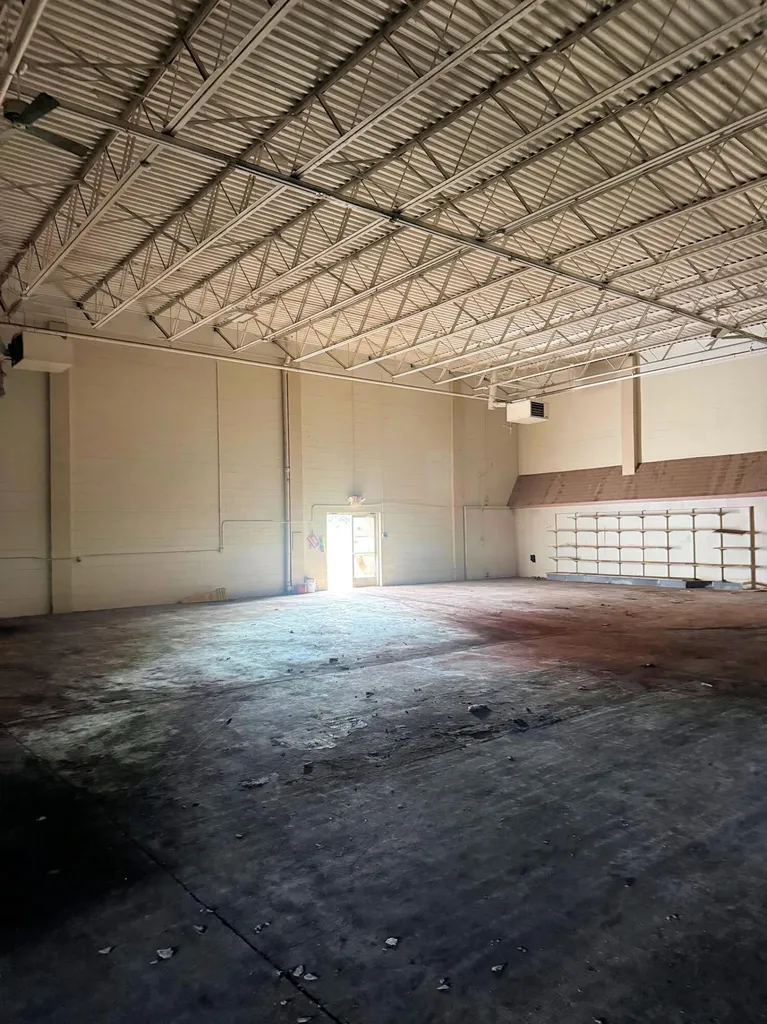 551 W Michigan Avenue Battle Creek City MI 49037