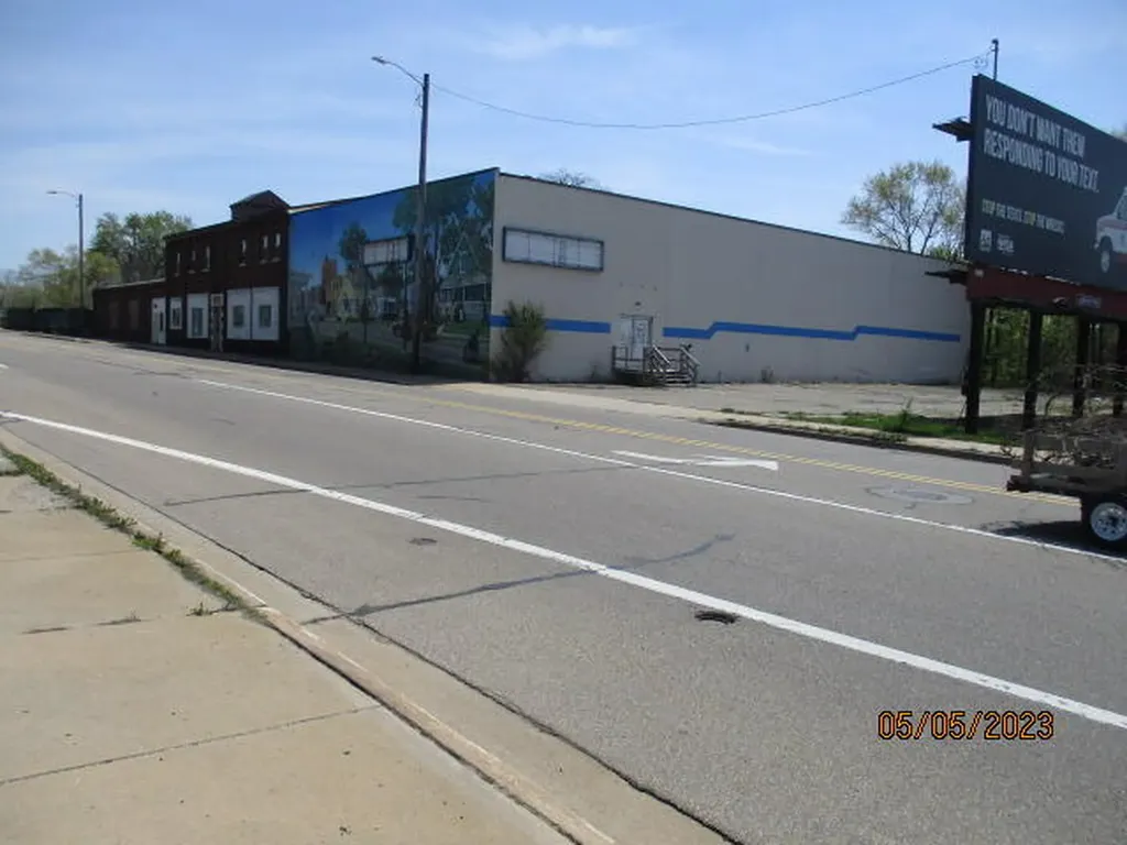551 W Michigan Avenue Battle Creek City MI 49037