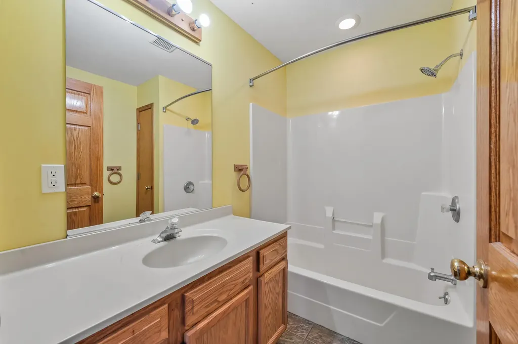19055 12 Mile Road Mecosta Township MI 49307