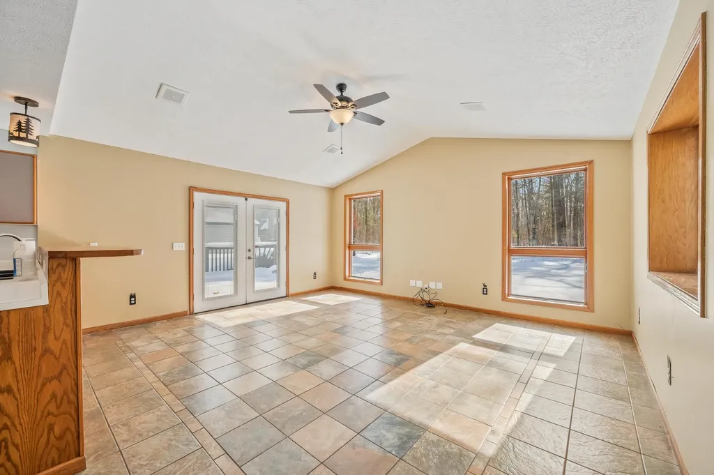 19055 12 Mile Road Mecosta Township MI 49307