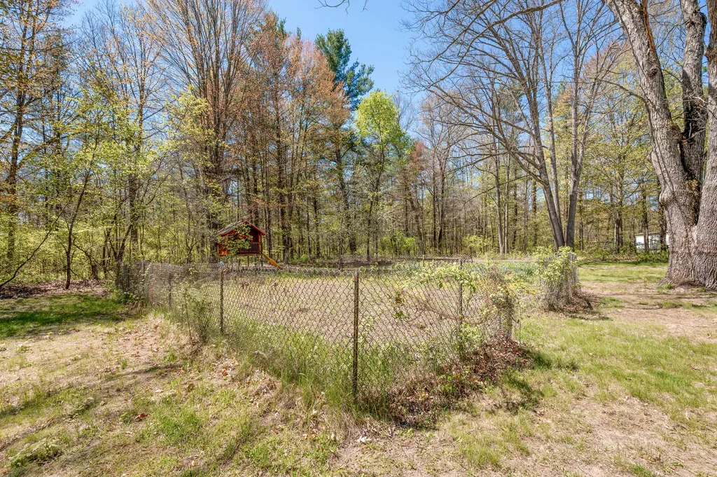 19055 12 Mile Road Mecosta Township MI 49307