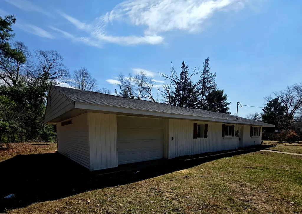3696 S Locust Avenue Big Prairie Township MI 49337
