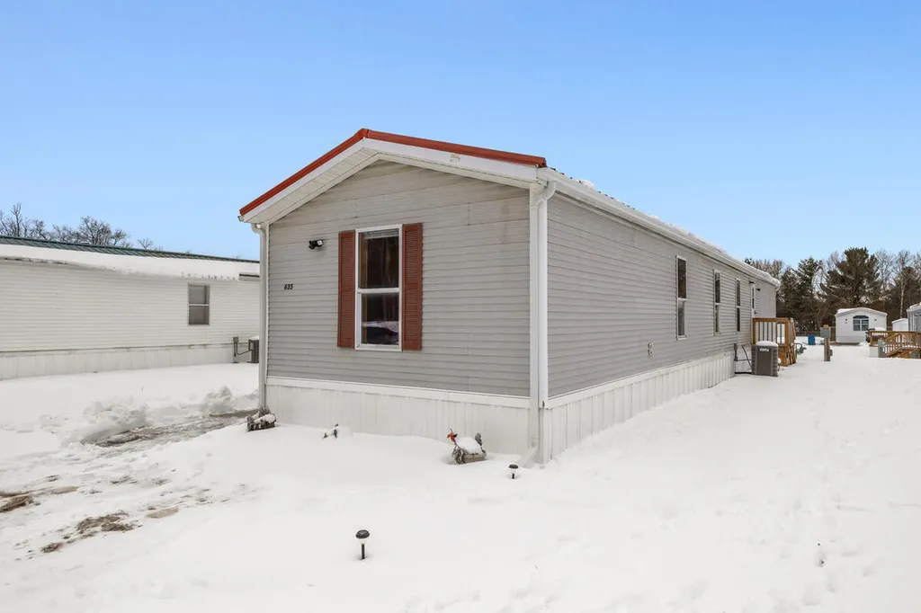 635 Sunfish Brooks Township MI 49337