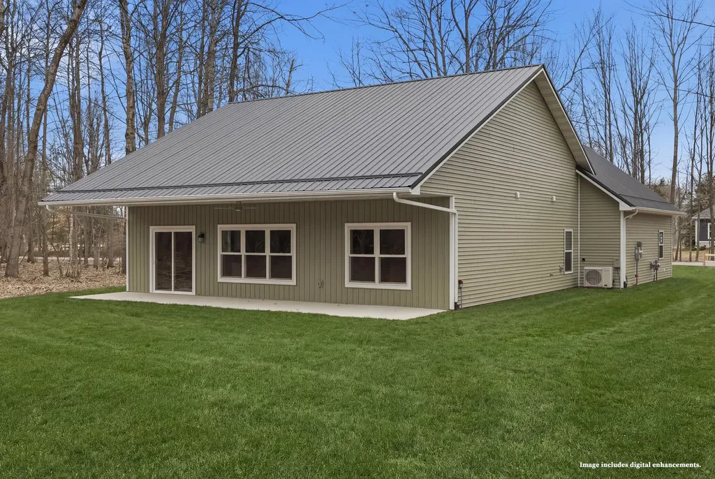 9215 Edgewater Drive Morton Township MI 49346