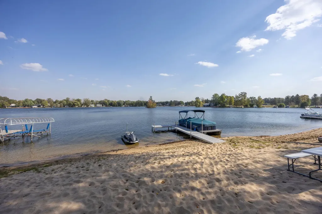 10849 1st Street Morton Township MI 49346