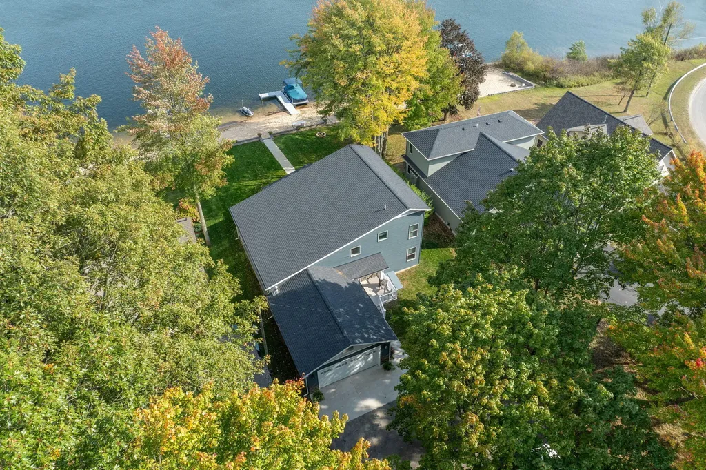 10849 1st Street Morton Township MI 49346