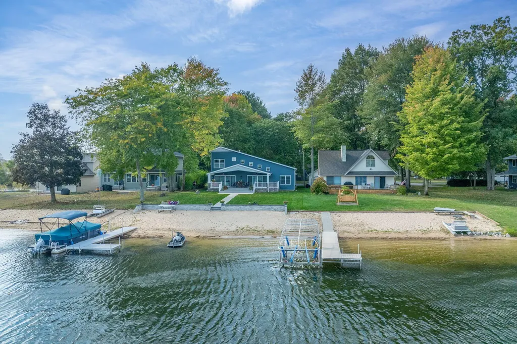10849 1st Street Morton Township MI 49346
