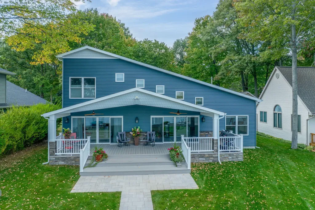 10849 1st Street Morton Township MI 49346