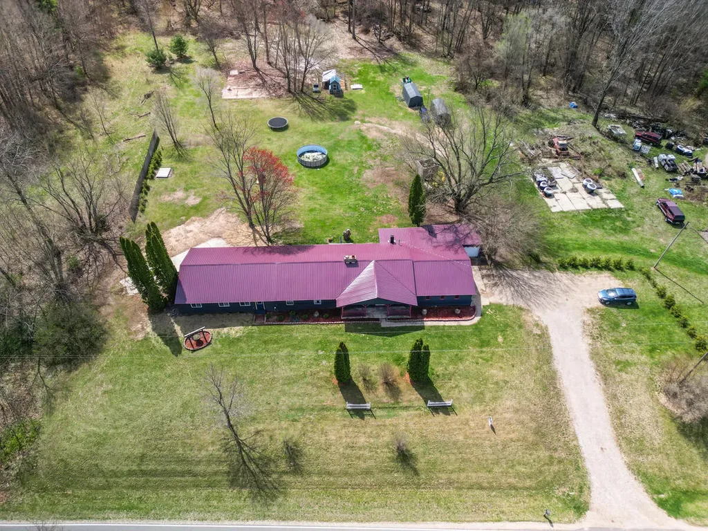 500 E 136th Street Grant Township MI 49327