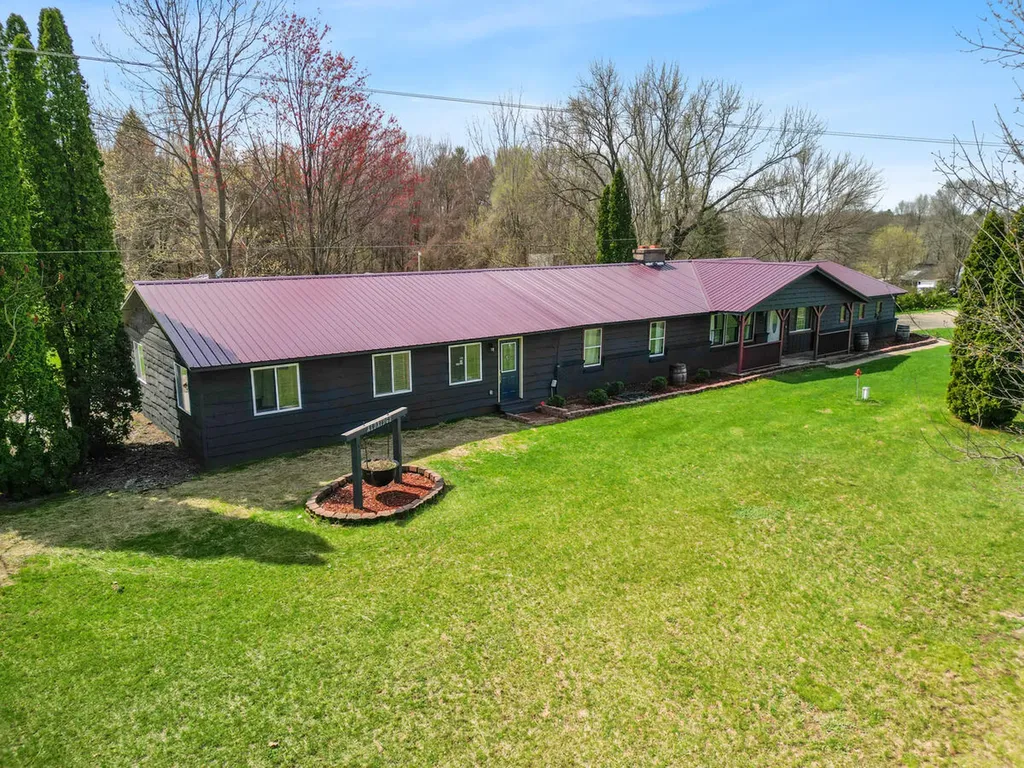 500 E 136th Street Grant Township MI 49327