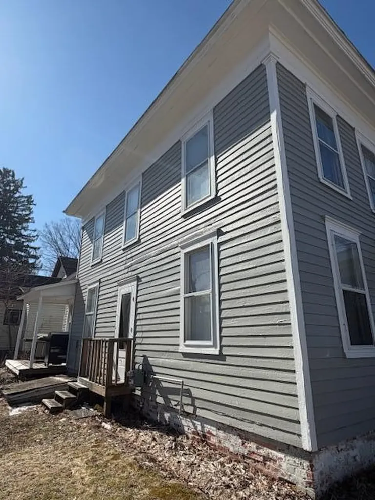 223 W Madison Street Big Rapids City MI 49307