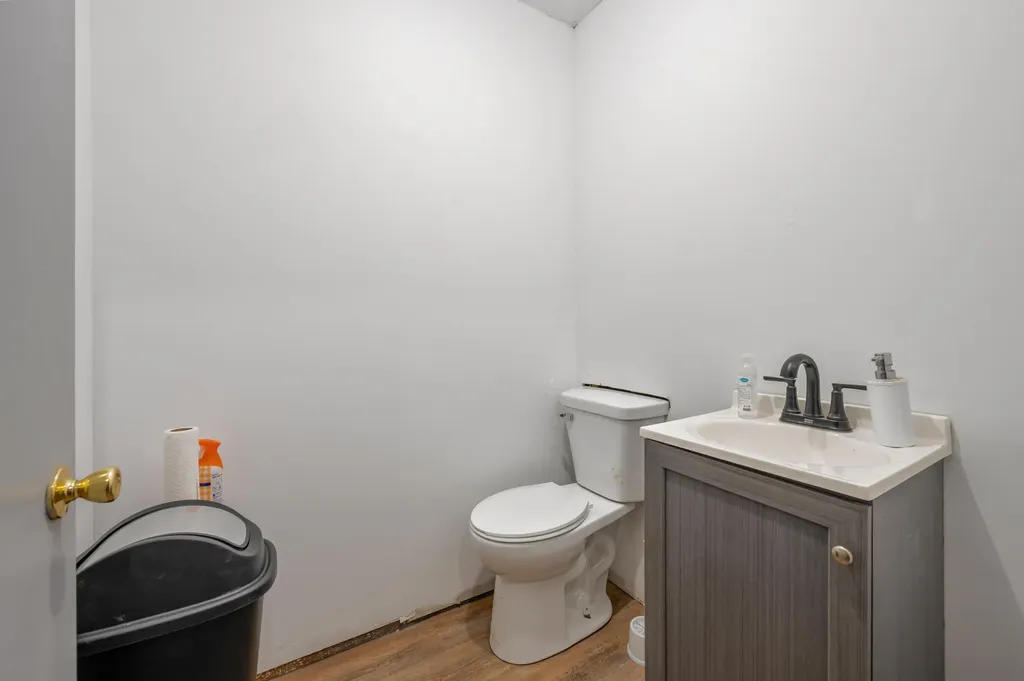 18470 195th Avenue Green Charter Township MI 49307