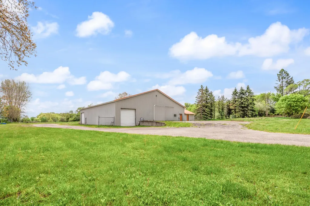 18470 195th Avenue Green Charter Township MI 49307