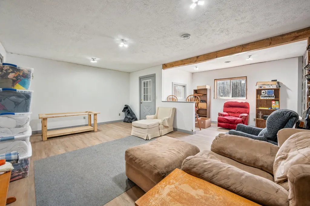 18470 195th Avenue Green Charter Township MI 49307