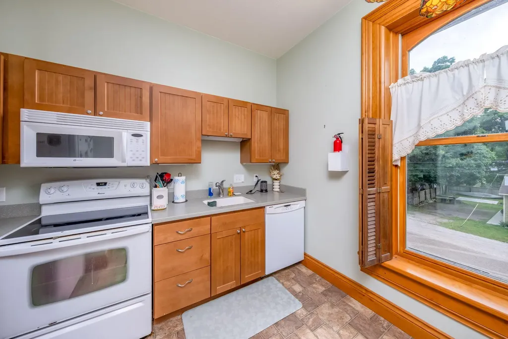 414 Maple Street Big Rapids City MI 49307
