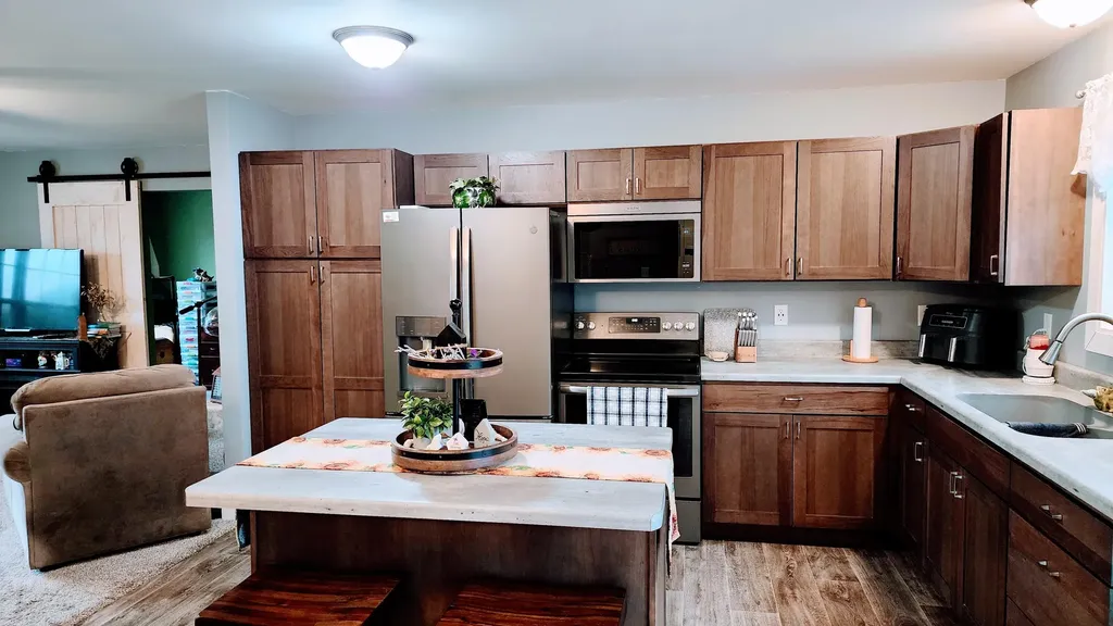 6076 Cedar Trace Morton Township MI 49346