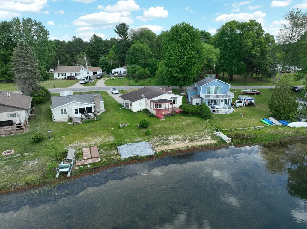 12515 S Rosemary Avenue Ashland Township MI 49327