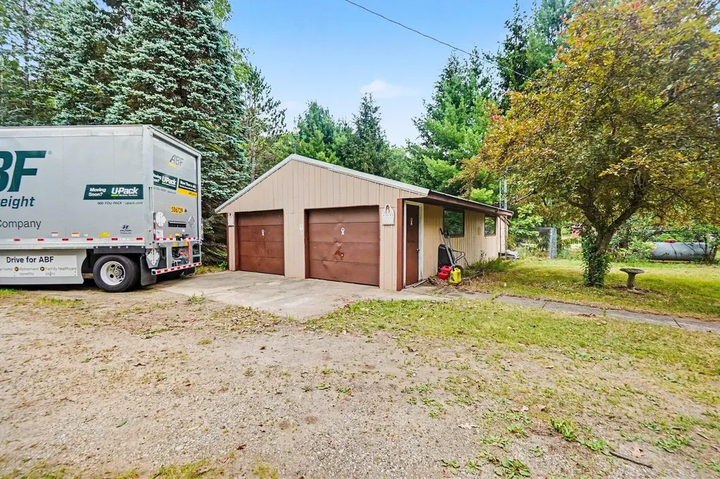 17065 Old Logging Road Green Charter Township MI 49639