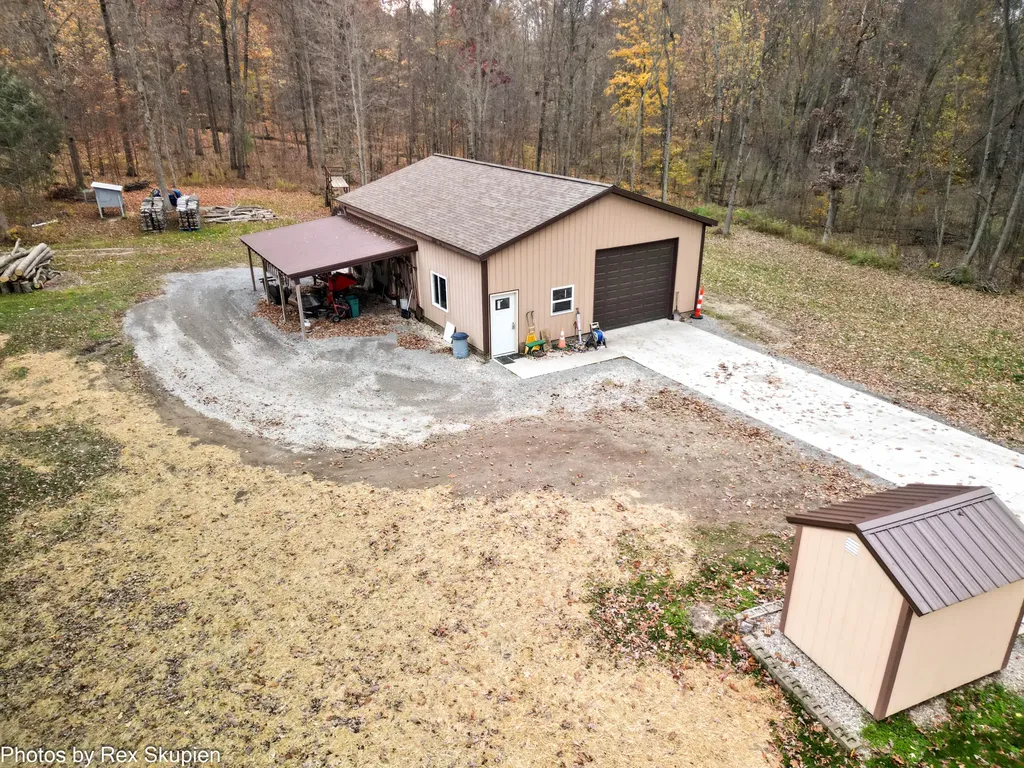 8980 E 128th Street Ensley Township MI 49343