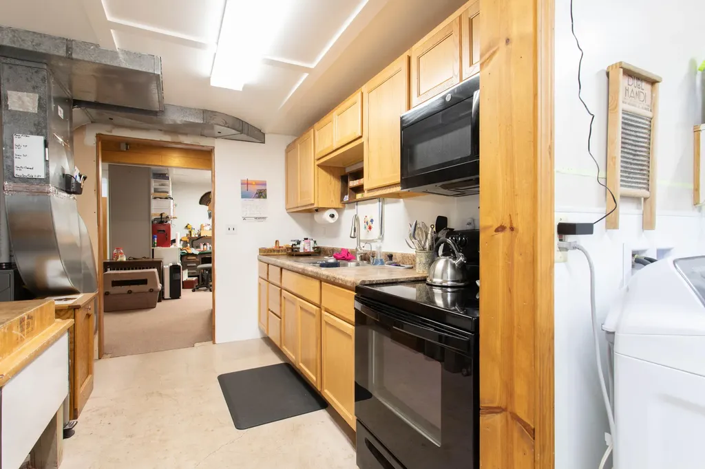 8980 E 128th Street Ensley Township MI 49343