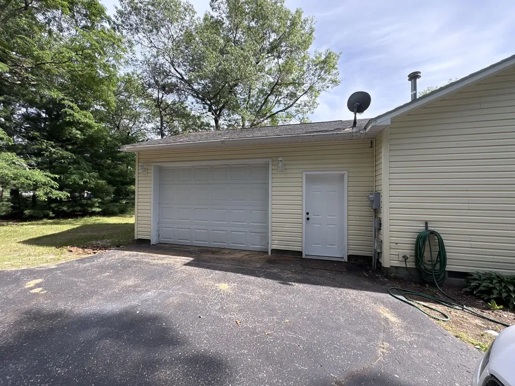 5520 Heather Street Oscoda Charter Township MI 48750