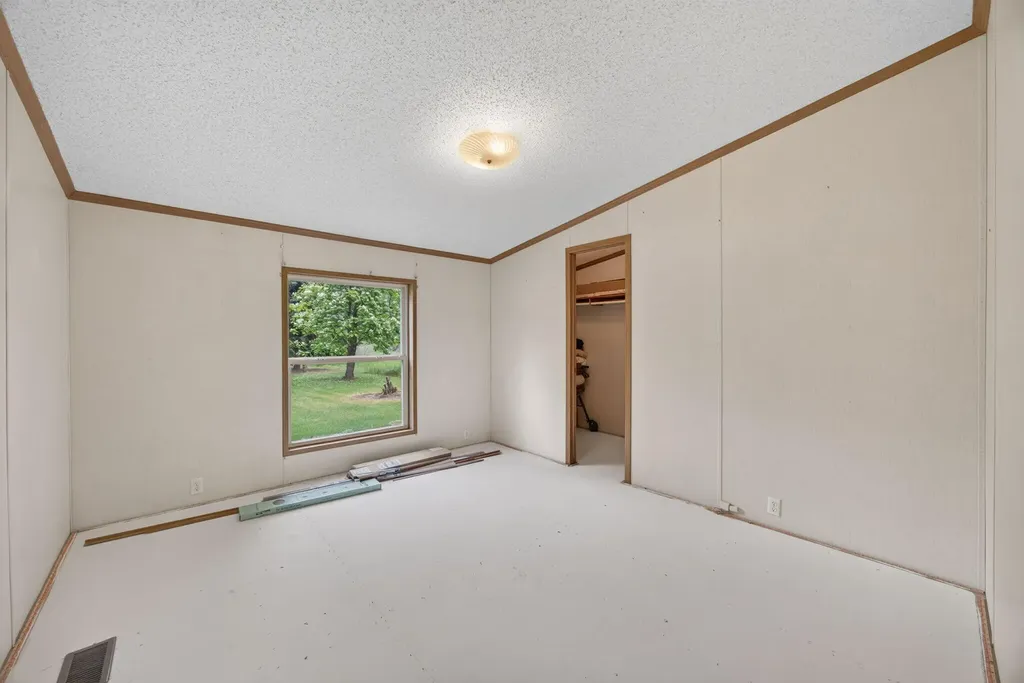 6178 Meredith Grade Road Franklin Township MI 48625