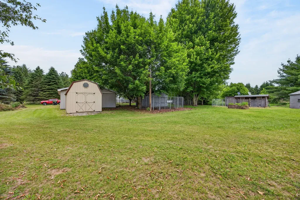 6178 Meredith Grade Road Franklin Township MI 48625