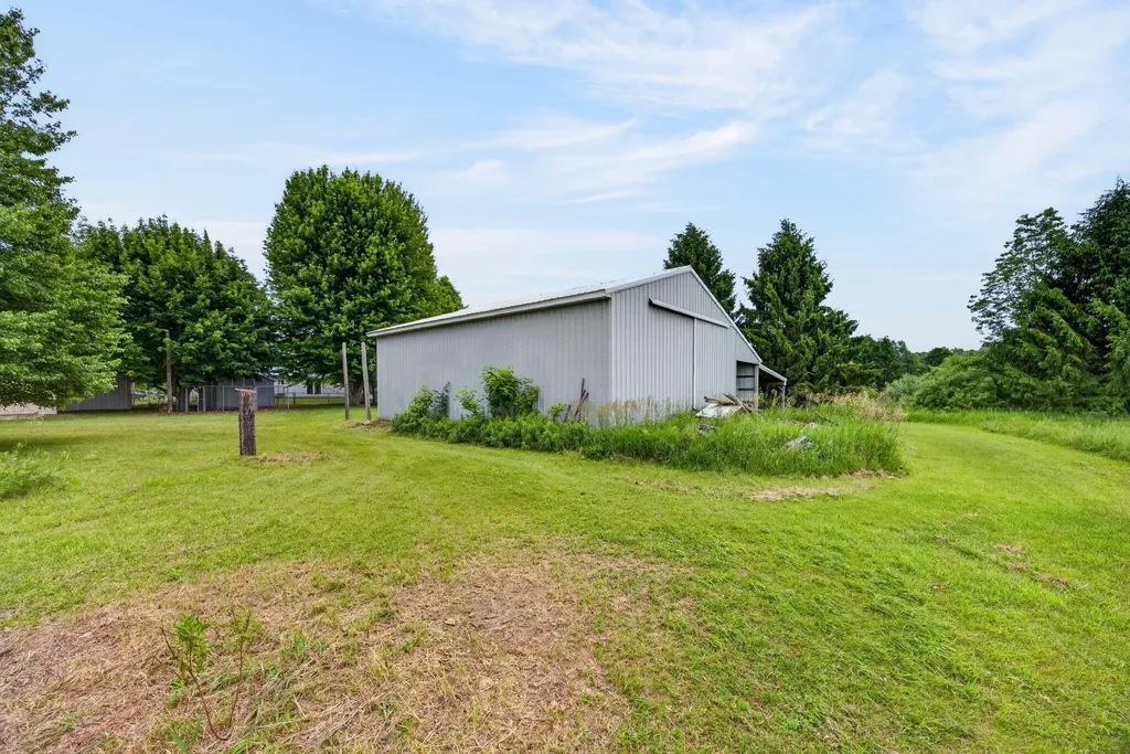 6178 Meredith Grade Road Franklin Township MI 48625