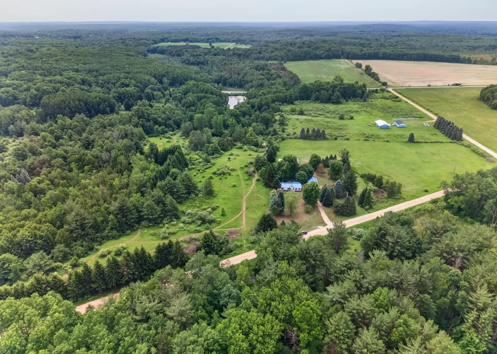 6178 Meredith Grade Road Franklin Township MI 48625