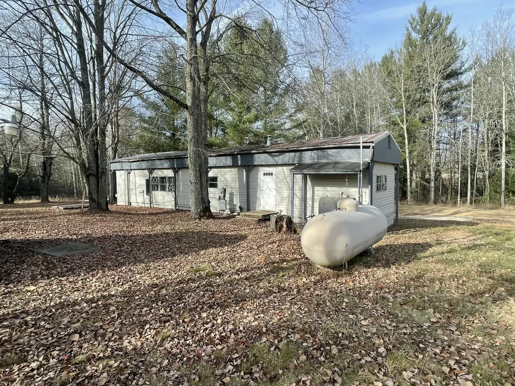 4979 21 Mile Road Marion Township MI 49665