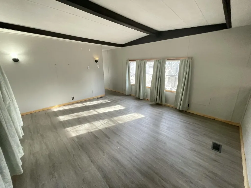 4979 21 Mile Road Marion Township MI 49665
