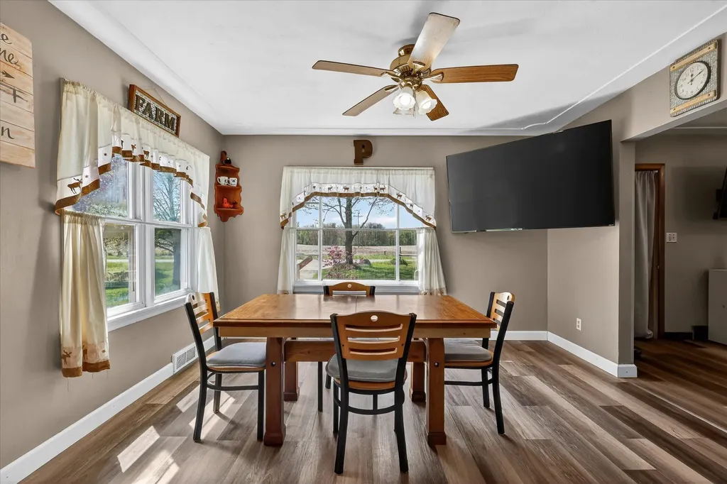 261 19 Mile Road NE Solon Township MI 49319