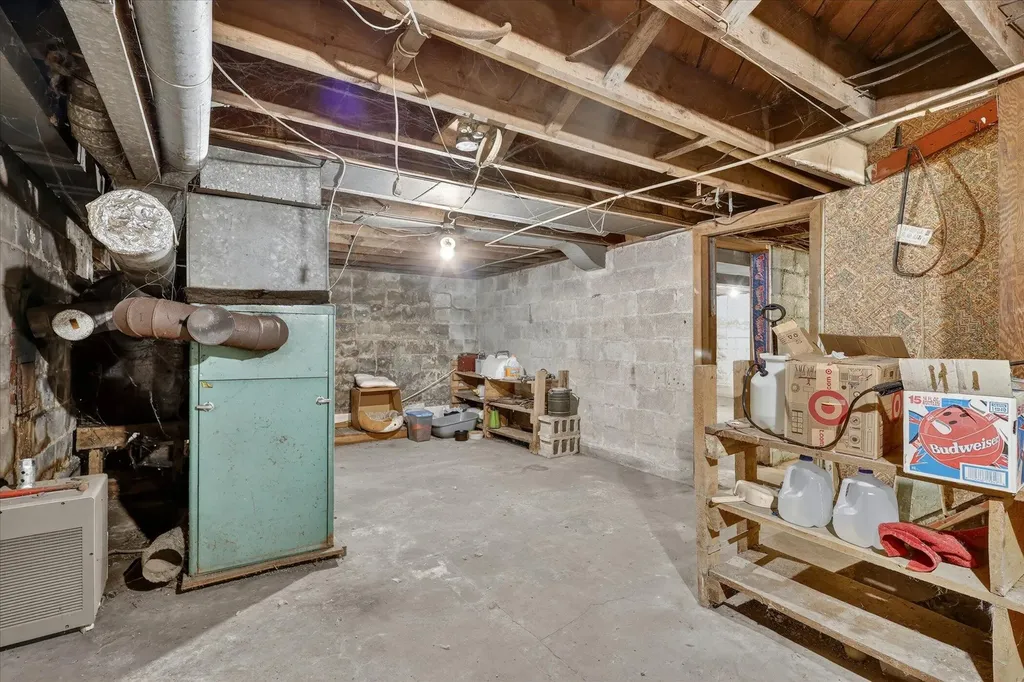 261 19 Mile Road NE Solon Township MI 49319