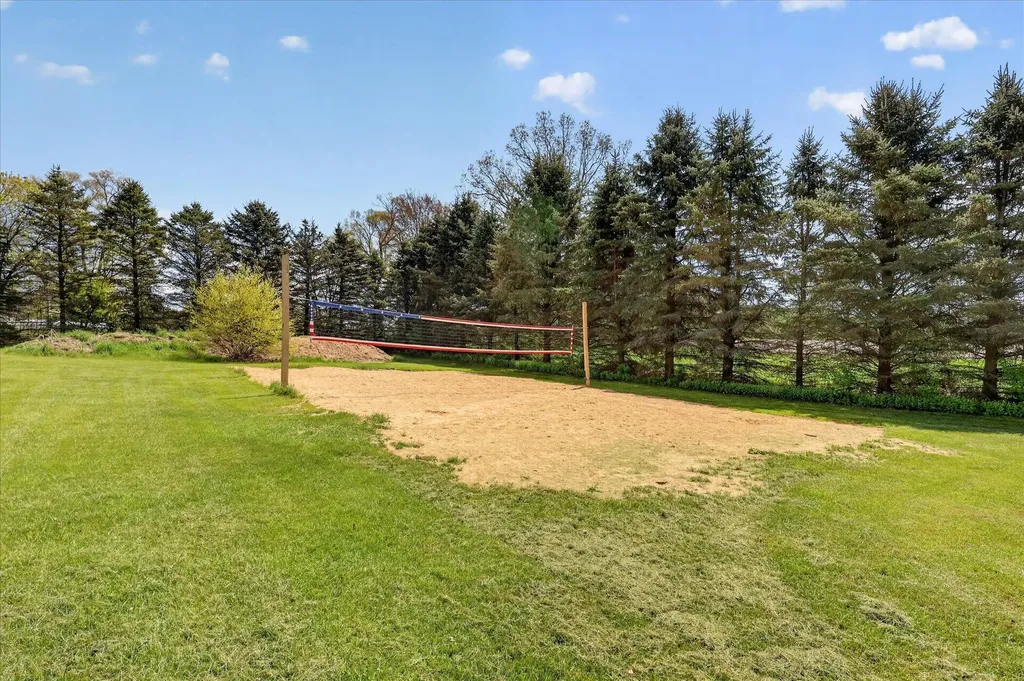 261 19 Mile Road NE Solon Township MI 49319