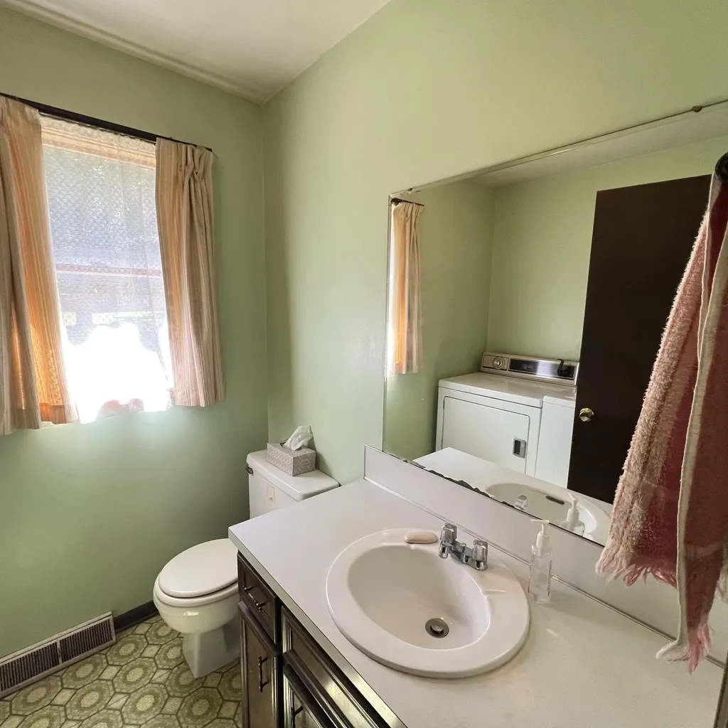 7260 Childsdale Avenue NE Plainfield Charter Township MI 49341