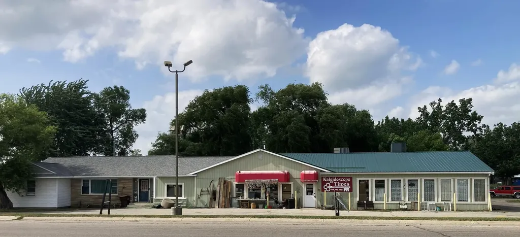 70 W Howard City-edmore Belvidere Township MI 48829